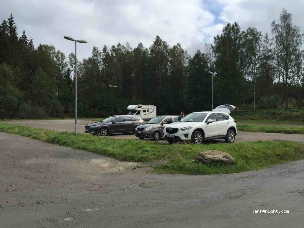 (468 31)  - 129 HUNNEBERG — foto 2