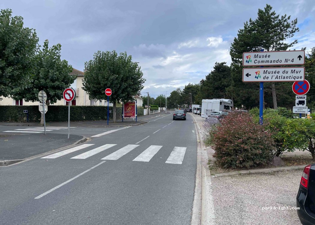 (14150) Ouistreham - 30 Boulevard maritime — foto 2