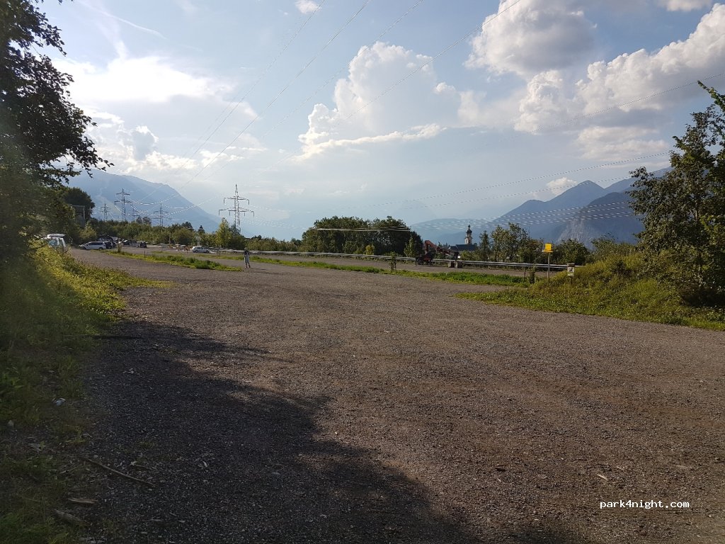 (6091) Götzens - 34 Neu-Götzner-Straße — foto