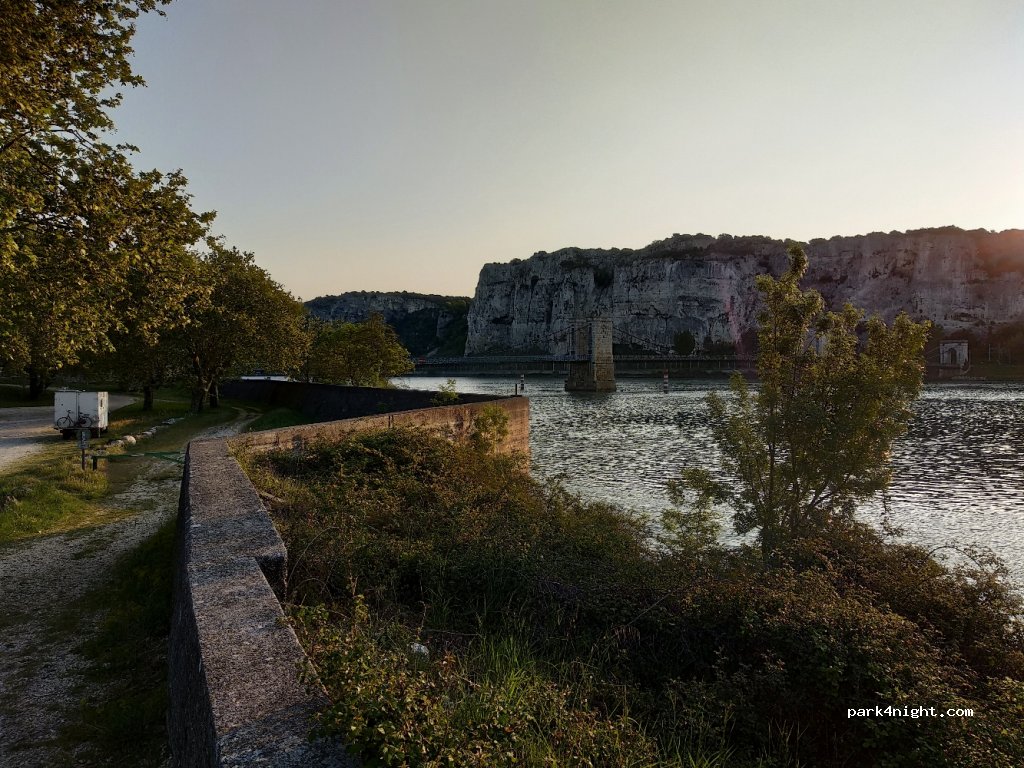 (07220) Viviers - D86J — foto 2