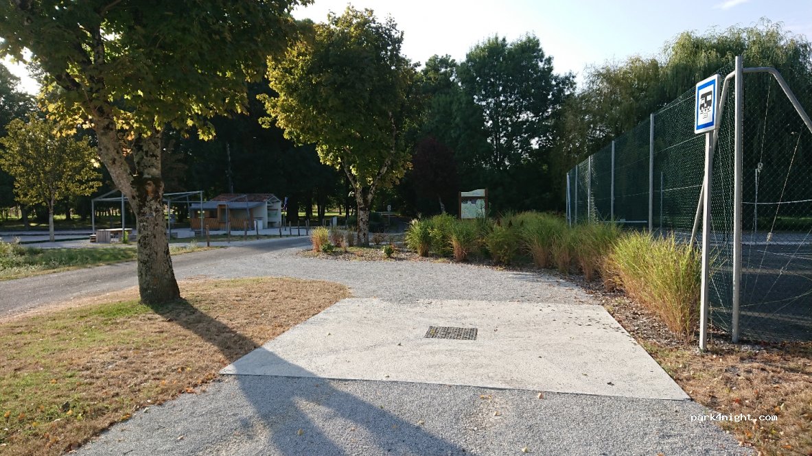 (16130) Angeac-Champagne - Base plein air des 3 Pierres — foto 2