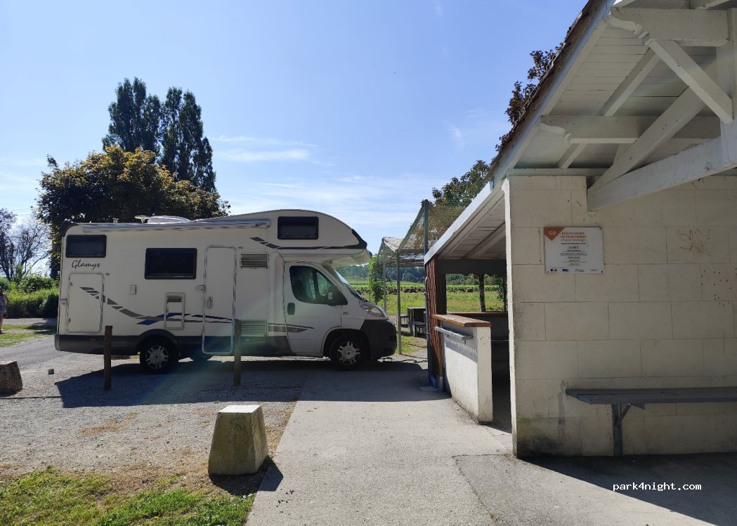(16130) Angeac-Champagne - Base plein air des 3 Pierres — foto 4