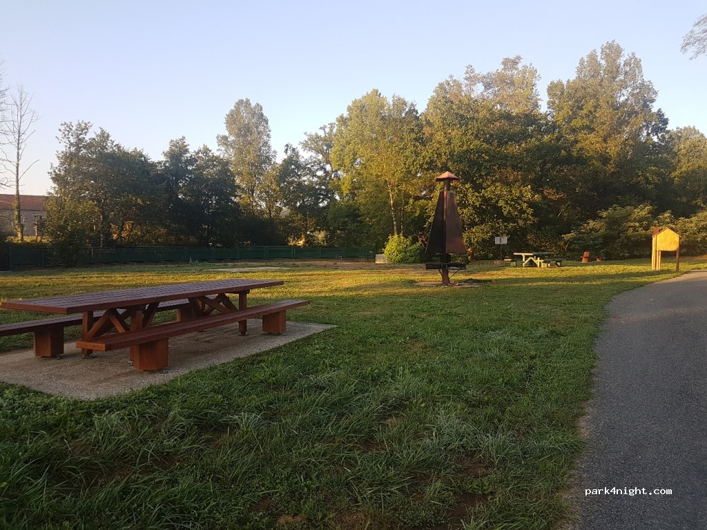 (46270) Bagnac-sur-Célé - 14 Promenade du Célé — foto 2