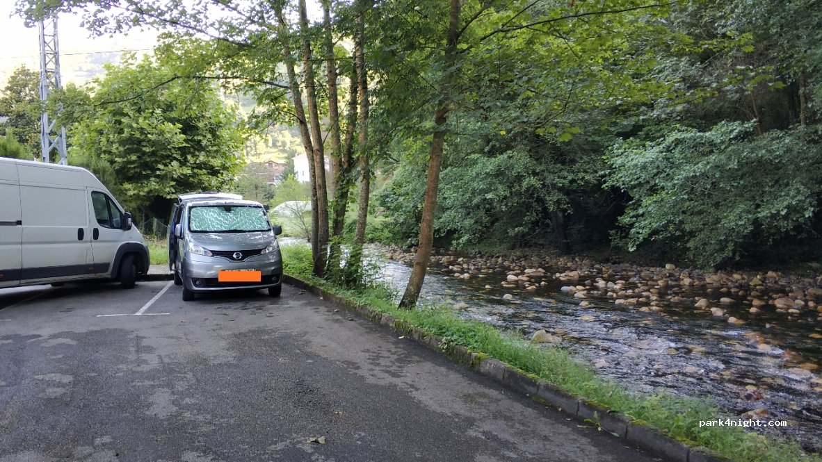 (33830) Belmonte - 3A Avenida Río Pigüeña — foto