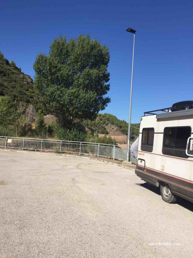 (50513) Los Fayos - Unnamed Road — foto 2