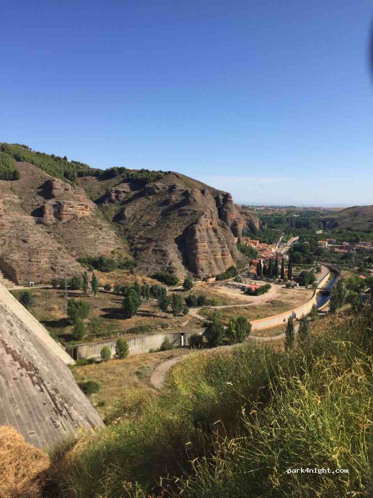 (50513) Los Fayos - Unnamed Road — foto 3