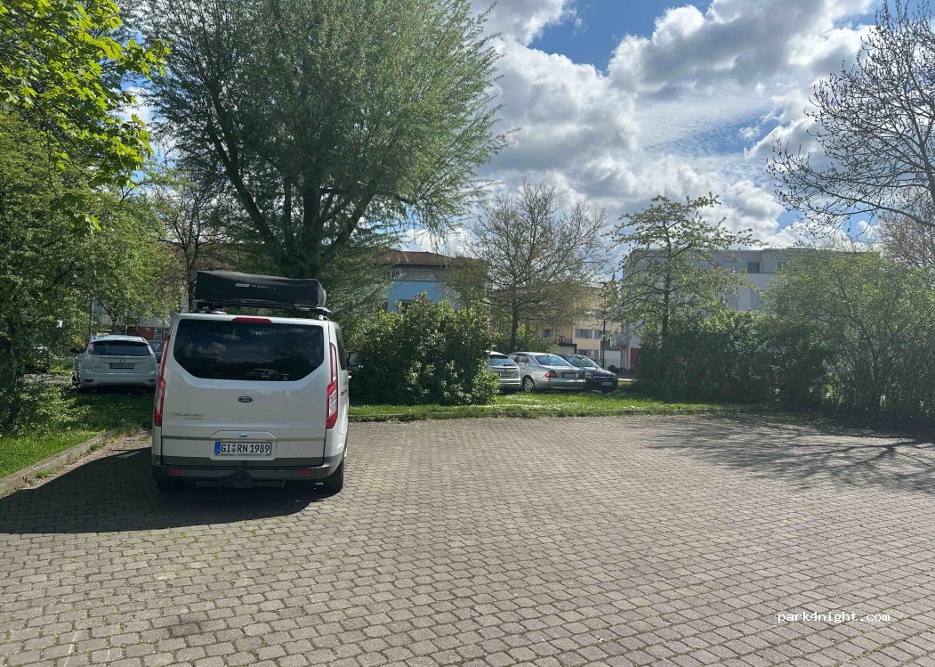 Parkplatz und Wohnmobilstellplatz Fulda — foto 5