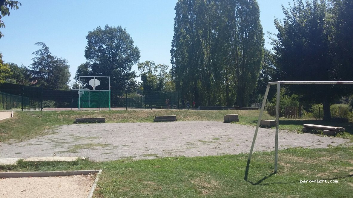 (42140) Chevrières - 222 Le Brochet — foto 2