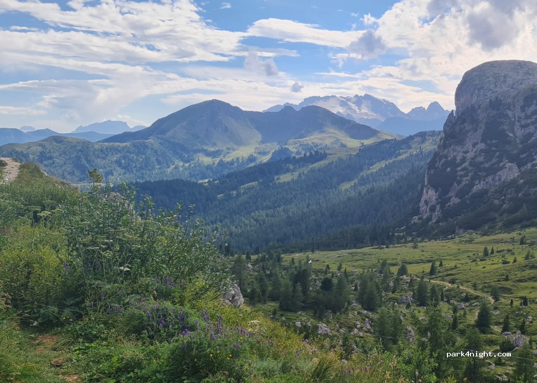 (32043) Cortina d'Ampezzo - Strada Provinciale 24 del Passo Valparola — foto 4