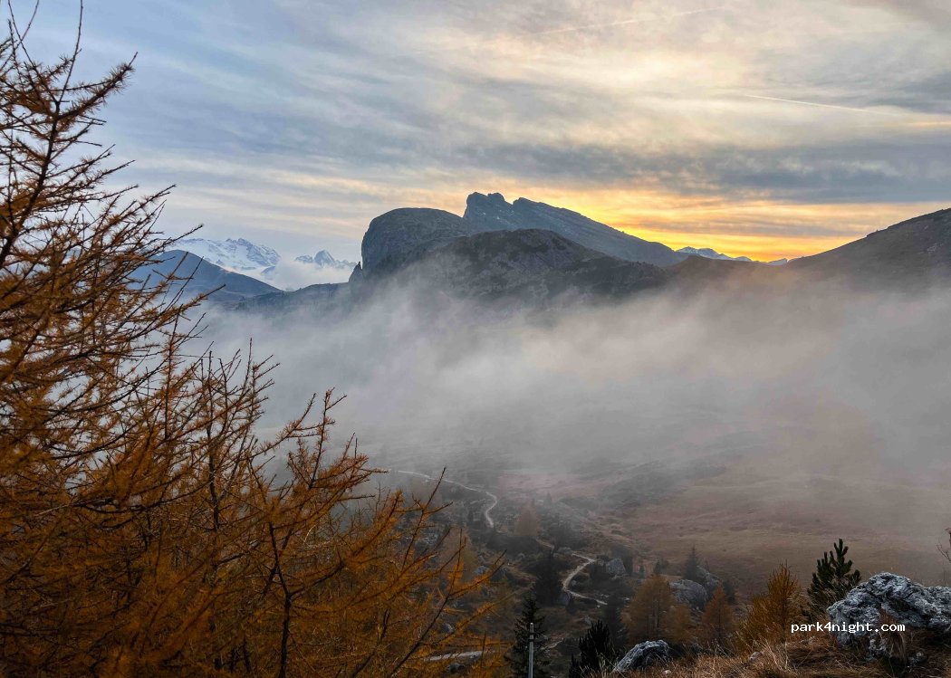 (32043) Cortina d'Ampezzo - Strada Provinciale 24 del Passo Valparola — foto 5
