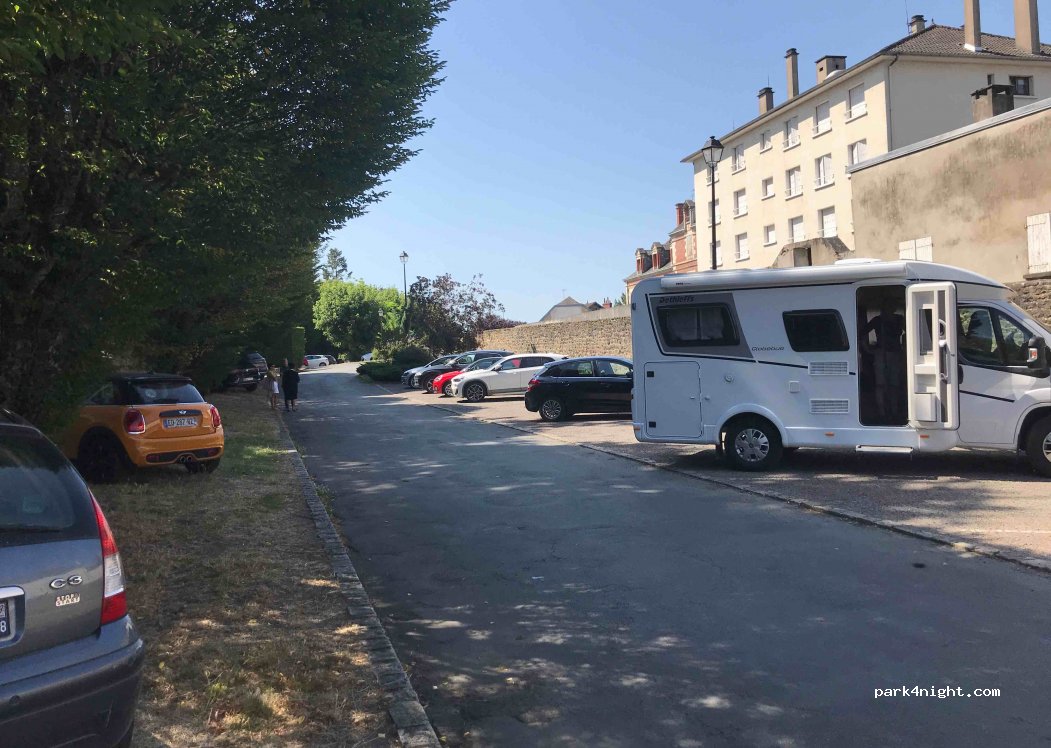 (58300) Decize - Rue Pasteur — foto