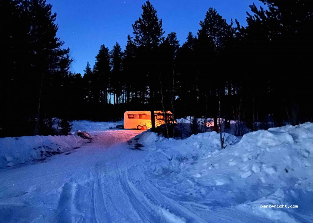 (930 86) Moskosel - Unnamed Road — foto