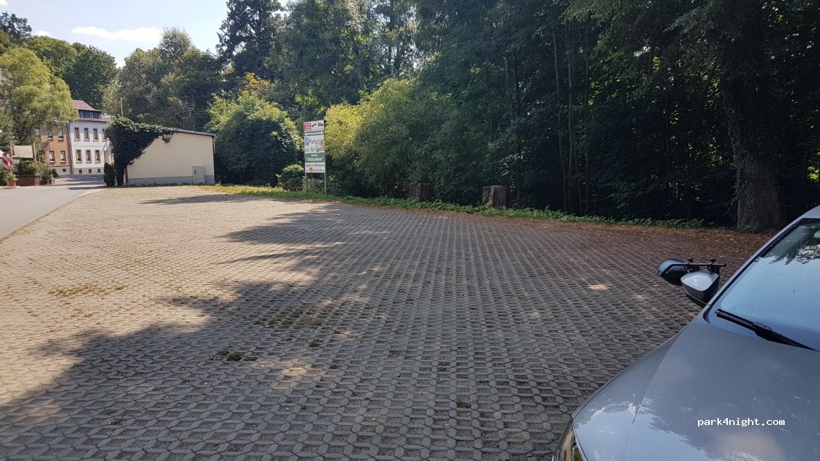 (04654) Frohburg - 7 Greifenhainer Straße — foto 2