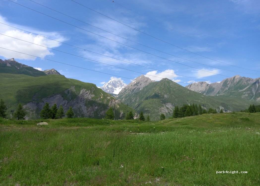 (11016) La Thuile - Strada Statale 26 della Valle d'Aosta — foto 2