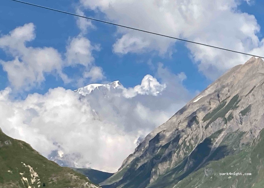 (11016) La Thuile - Strada Statale 26 della Valle d'Aosta — foto 4