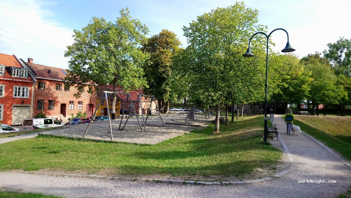 (1606) Fredrikstad - 1 Toldbodbrygga — foto 3