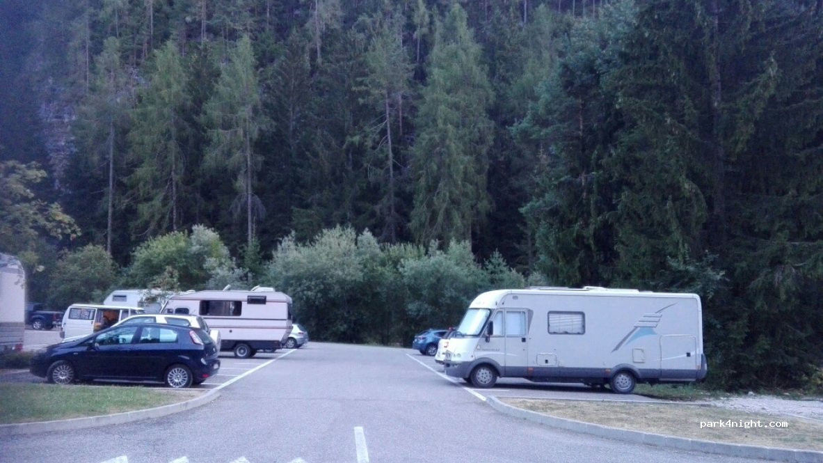 (38013) Fondo - 25 Via Lago Smeraldo — foto