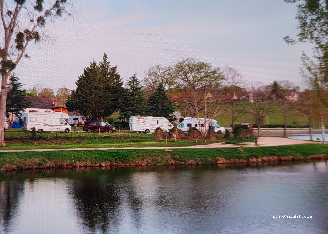 Camping de l'Étang de Sault — foto 3