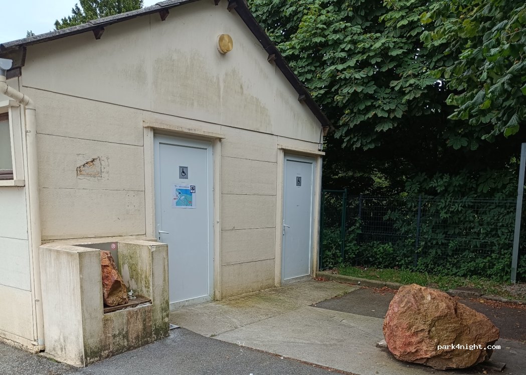 (61170) Le Mêle-sur-Sarthe - 6B Gr Grande Rue — foto 4