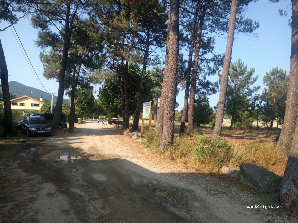 (15978) Porto do Son - 30 Lugar Cans — foto 4