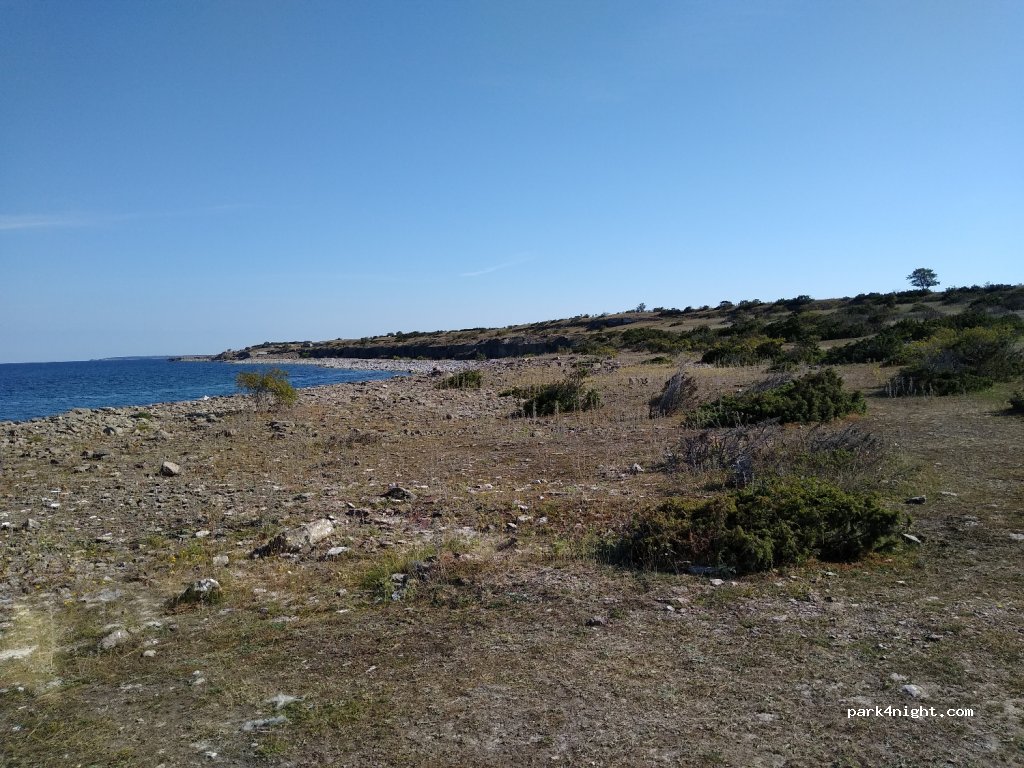 (380 74)  - 4 Jordhamns backväg — foto 3