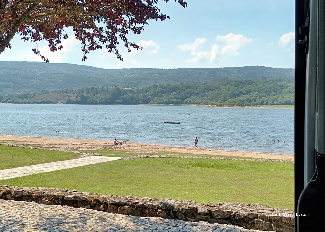 (32880) Muíños - 24 Lugar Mugueimes — foto 4