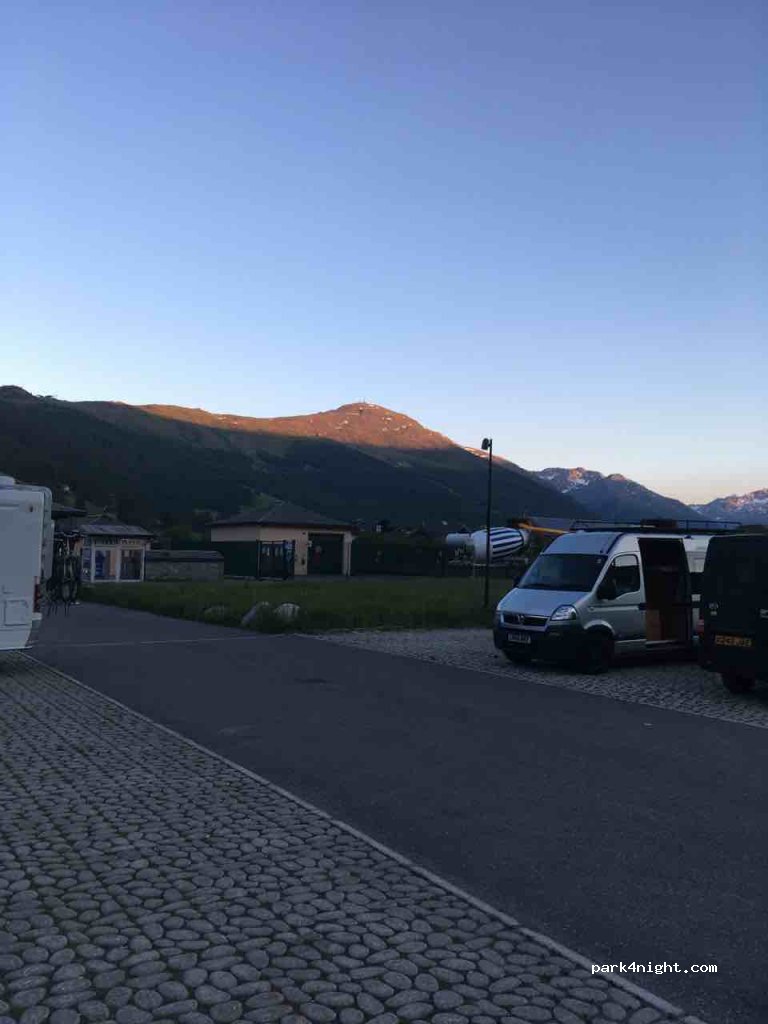 (23030) Livigno - 1299 Via Rasia — foto