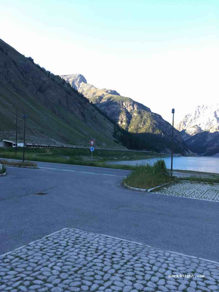(23030) Livigno - 1299 Via Rasia — foto 2