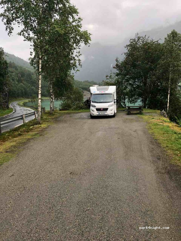 (6788) Olden - 3 Sekundær Fylkesveg 724 — foto