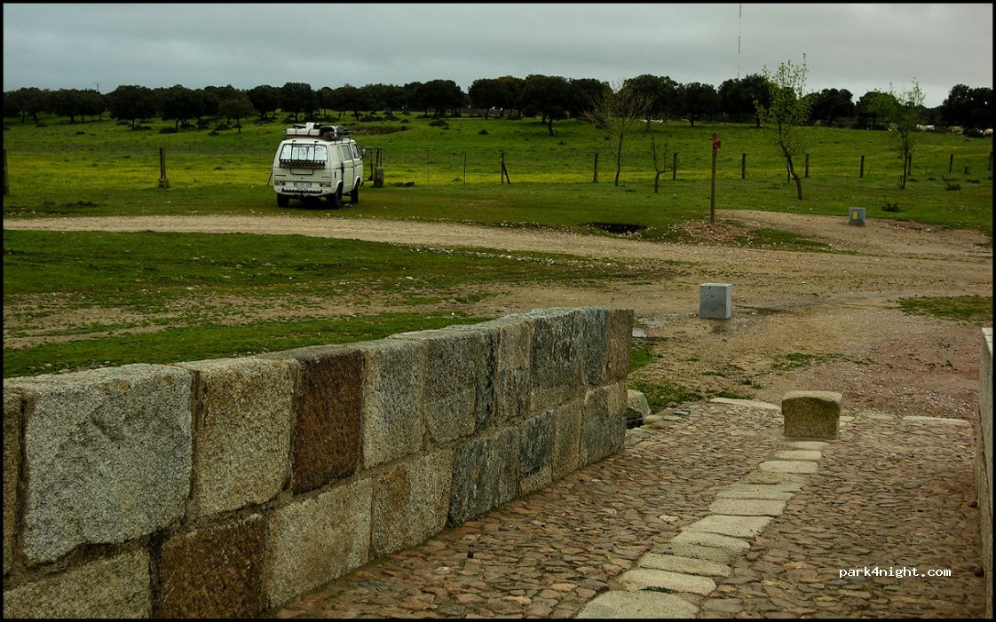 (10164) Valdesalor (Cáceres) - Puente Viejo de la Mocha — foto 2