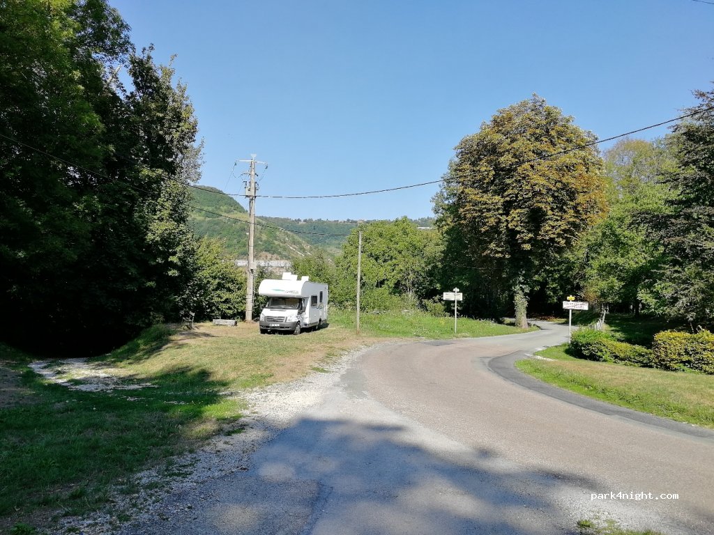 (25840) Châteauvieux-les-Fossés - D27 — foto