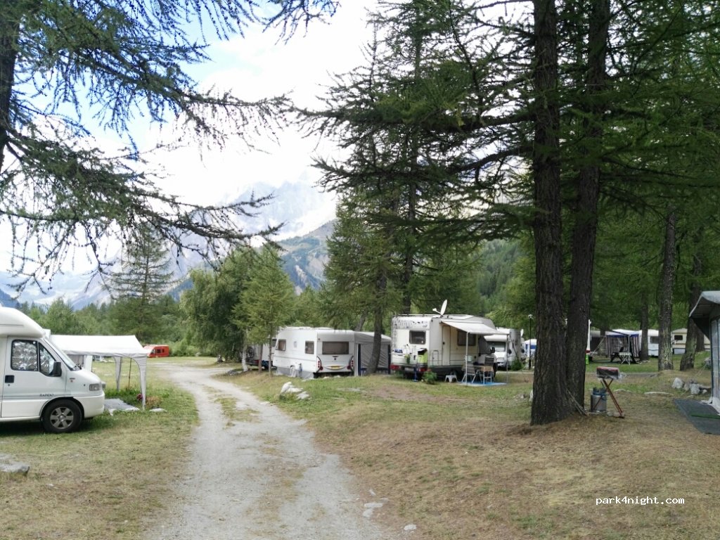 Camping Grandes Jorasses — foto