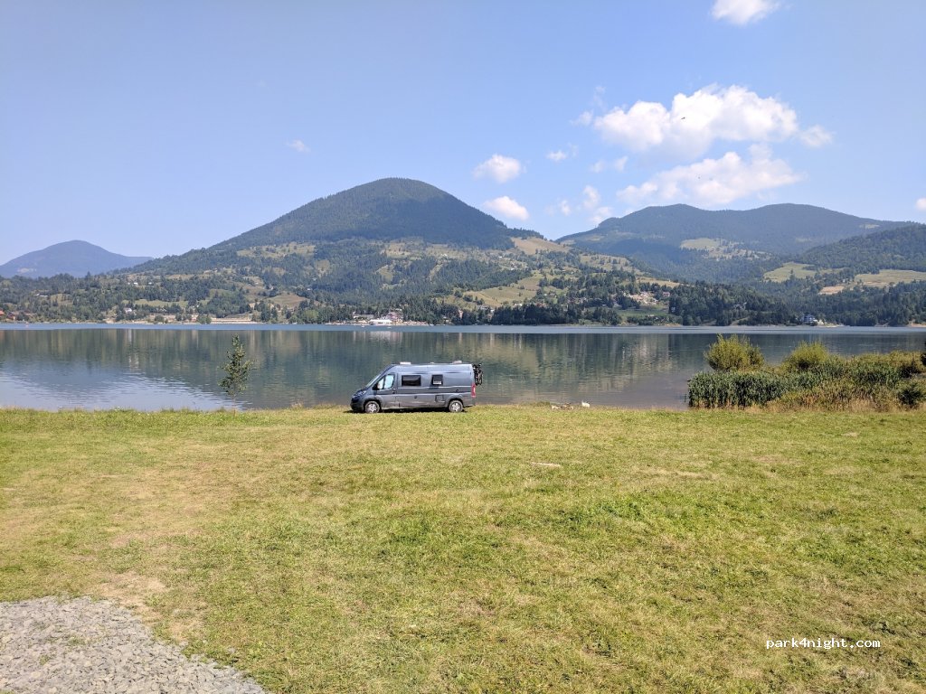 Camping Colibița — foto