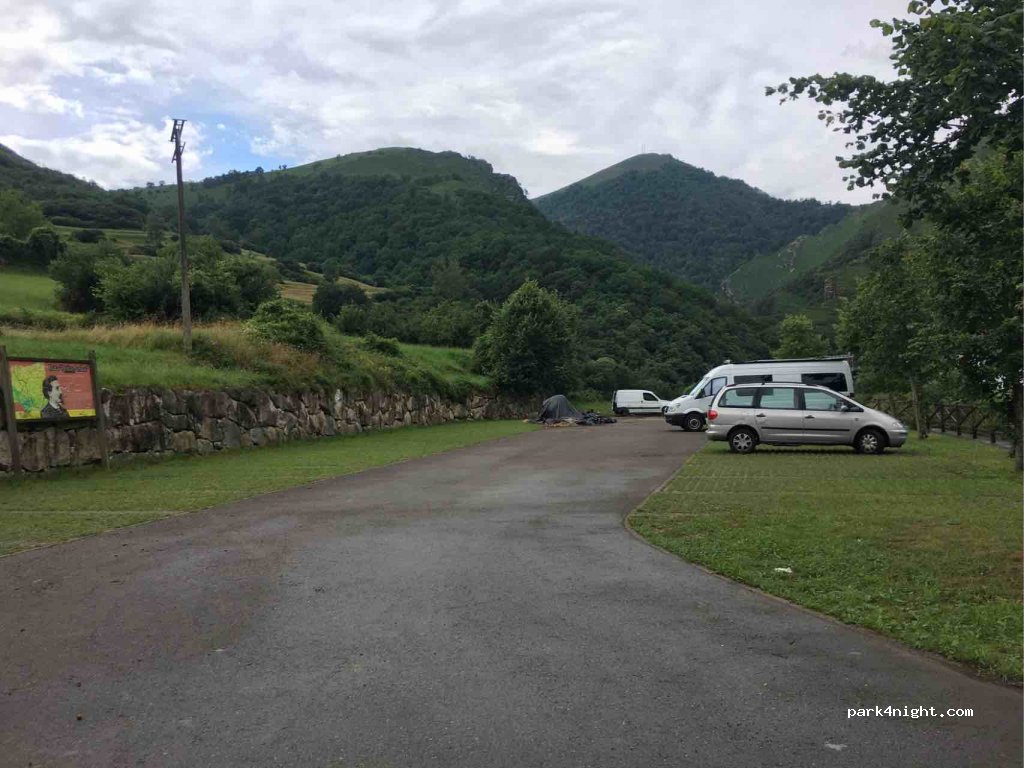 (39555) Santotís - Acceso a Tudanca — foto 2
