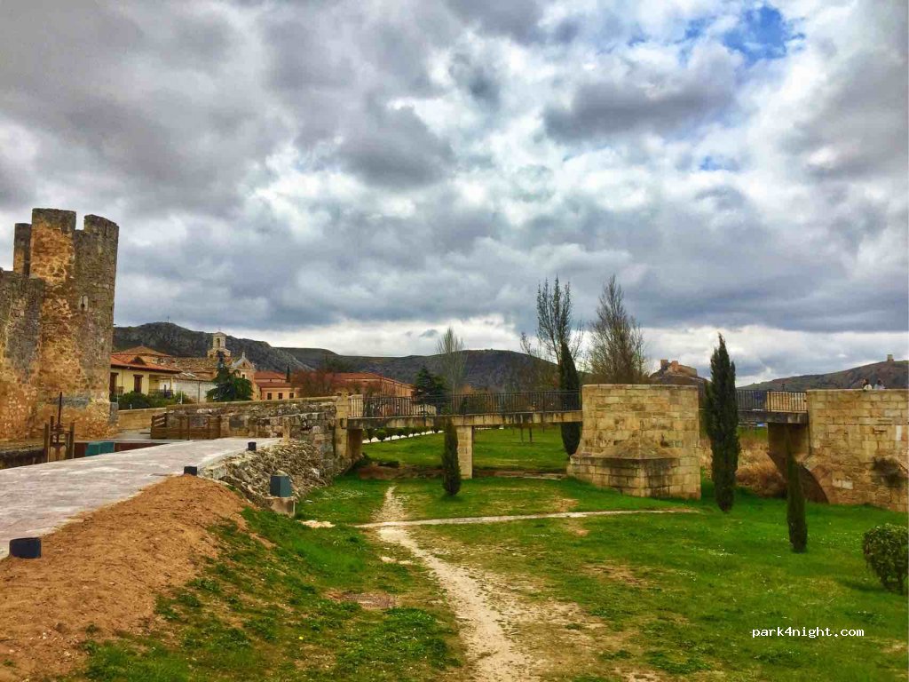 (42300) El Burgo de Osma - 247 Travesía Lavaderos — foto 2
