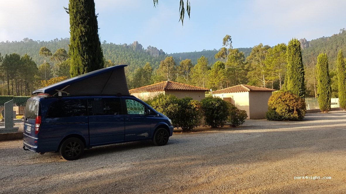 (83600) Bagnols-en-Forêt - Piste de Petit Roc — foto 3