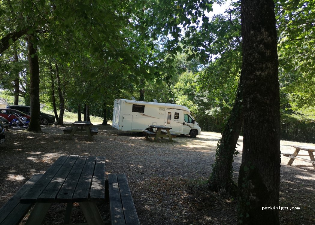 (24370) Sainte-Mondane - Unnamed Road — foto 2