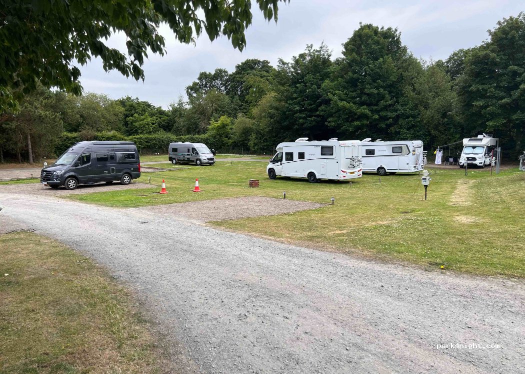 Slatebarns Caravan Park — foto 2