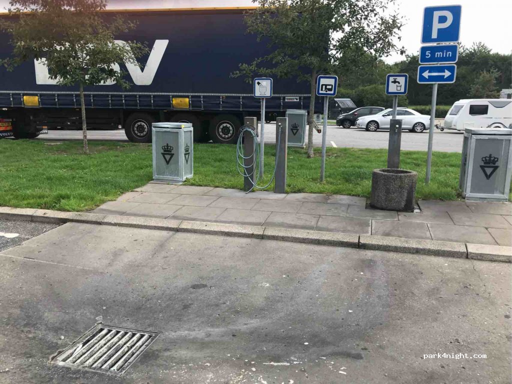 (8381) Tilst - 471 Østjyske Motorvej — foto 2