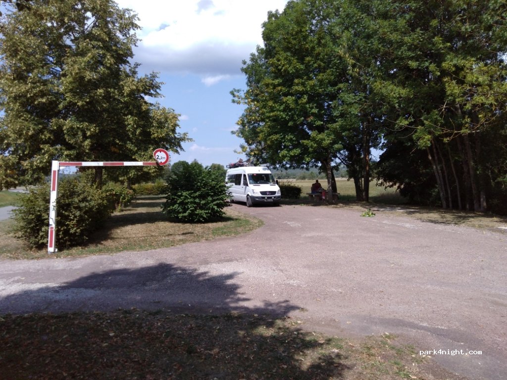 (21400) Vix - 23 Rue du Lavoir — foto