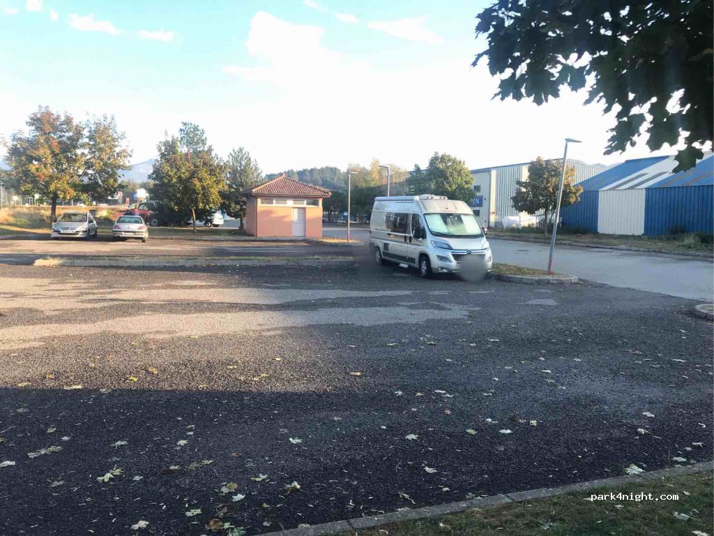 (05130) Tallard - La Plaine — foto