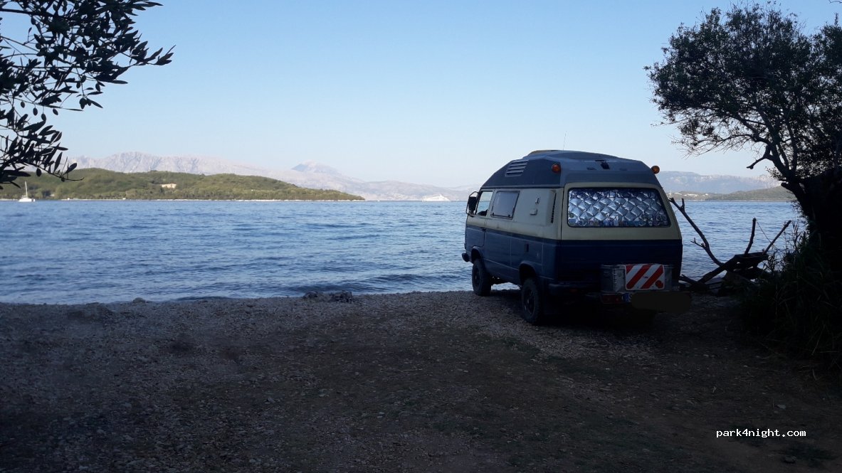 (311 00) Lefkada - Unnamed Road — foto 2