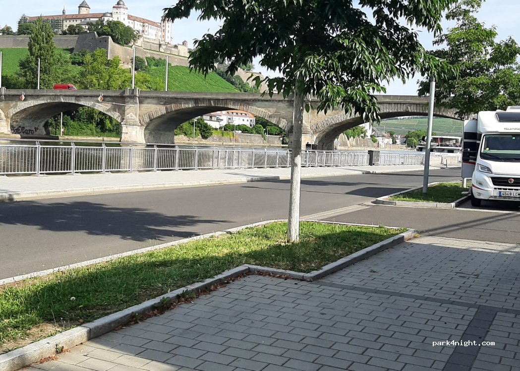 (97072) Würzburg - 7 Ludwigkai — foto 2