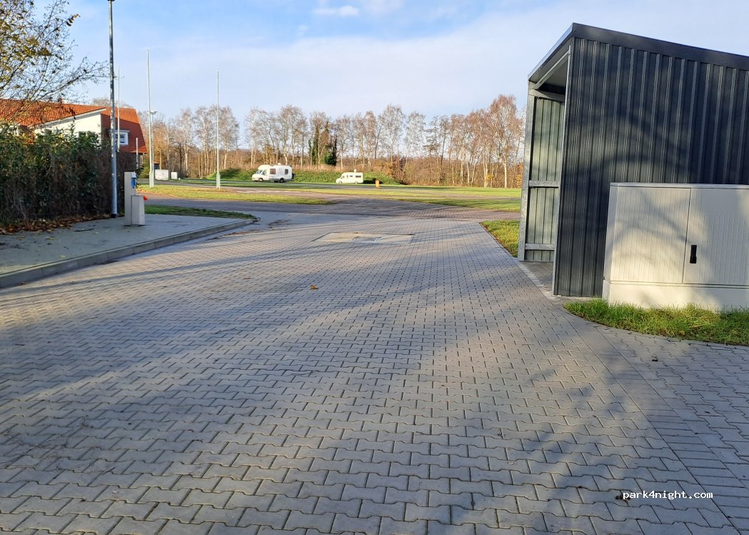 Wohnmobilstellplatz am Schützenplatz — foto 3