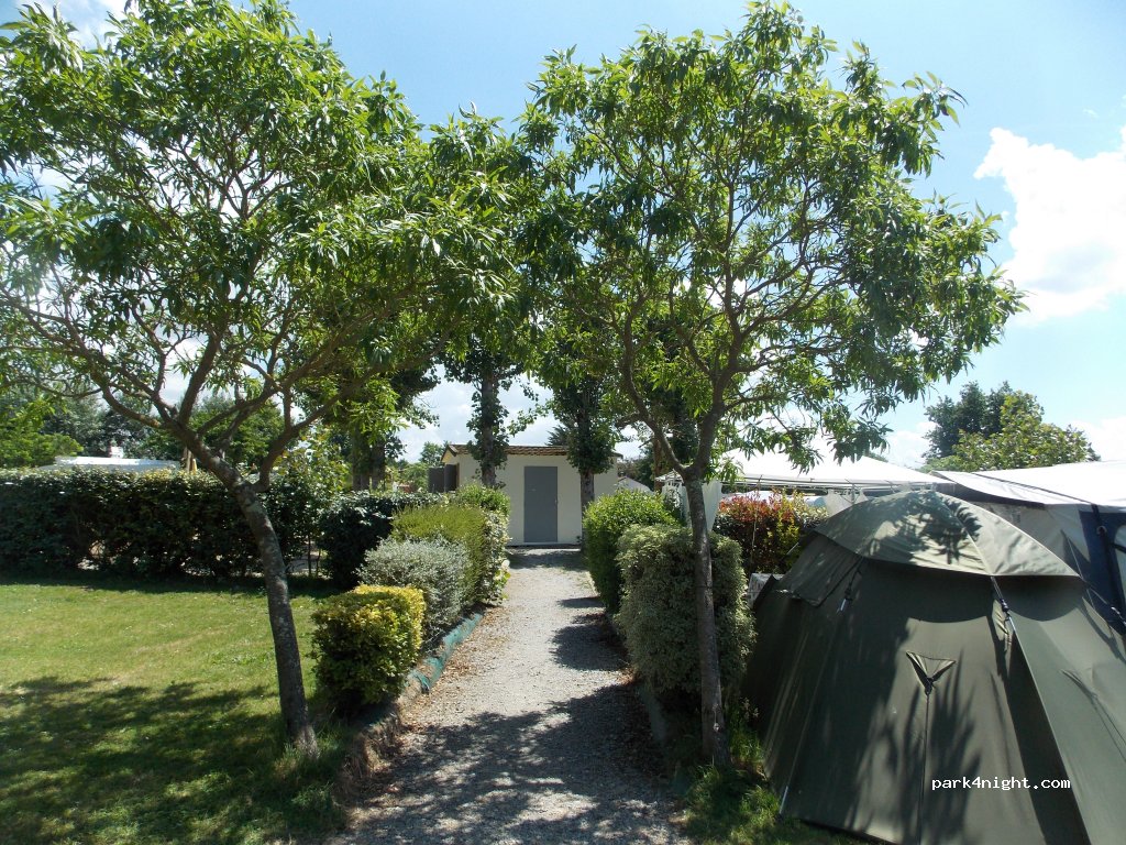 Camping Insolite le Haut Village — foto 3