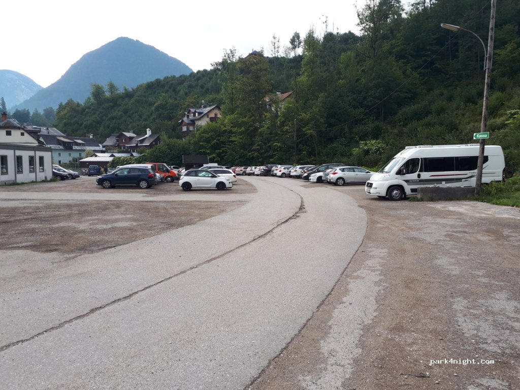(8990) Bad Aussee - Parkplatzweg — foto