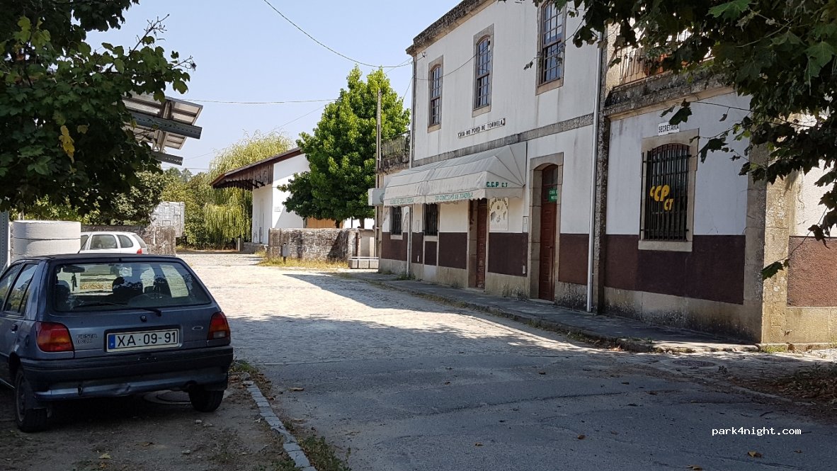 (3460-555) Tondela - 49 Rua Estação — foto