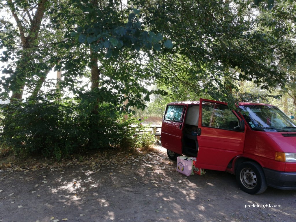 (49080) Bouchemaine - 4 Quai de Port Boulet — foto