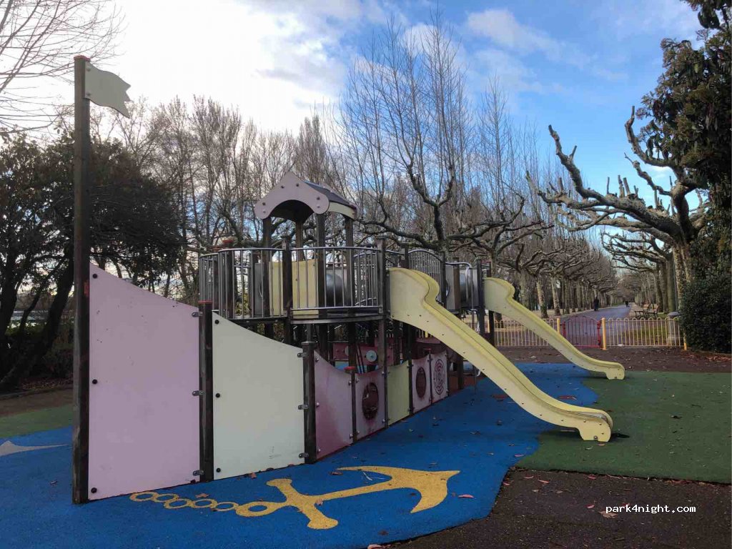 (07500) Guilherand-Granges - 849 Boulevard Charles de Gaulle — foto