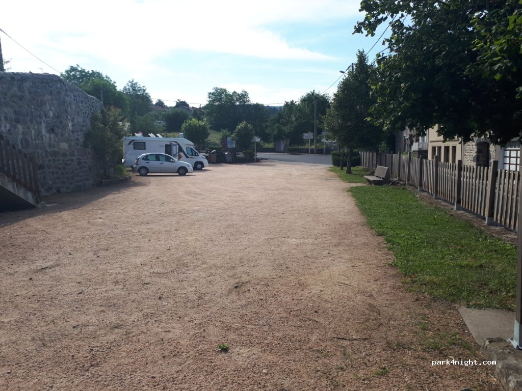 (43150) Chadron - Le Bourg — foto
